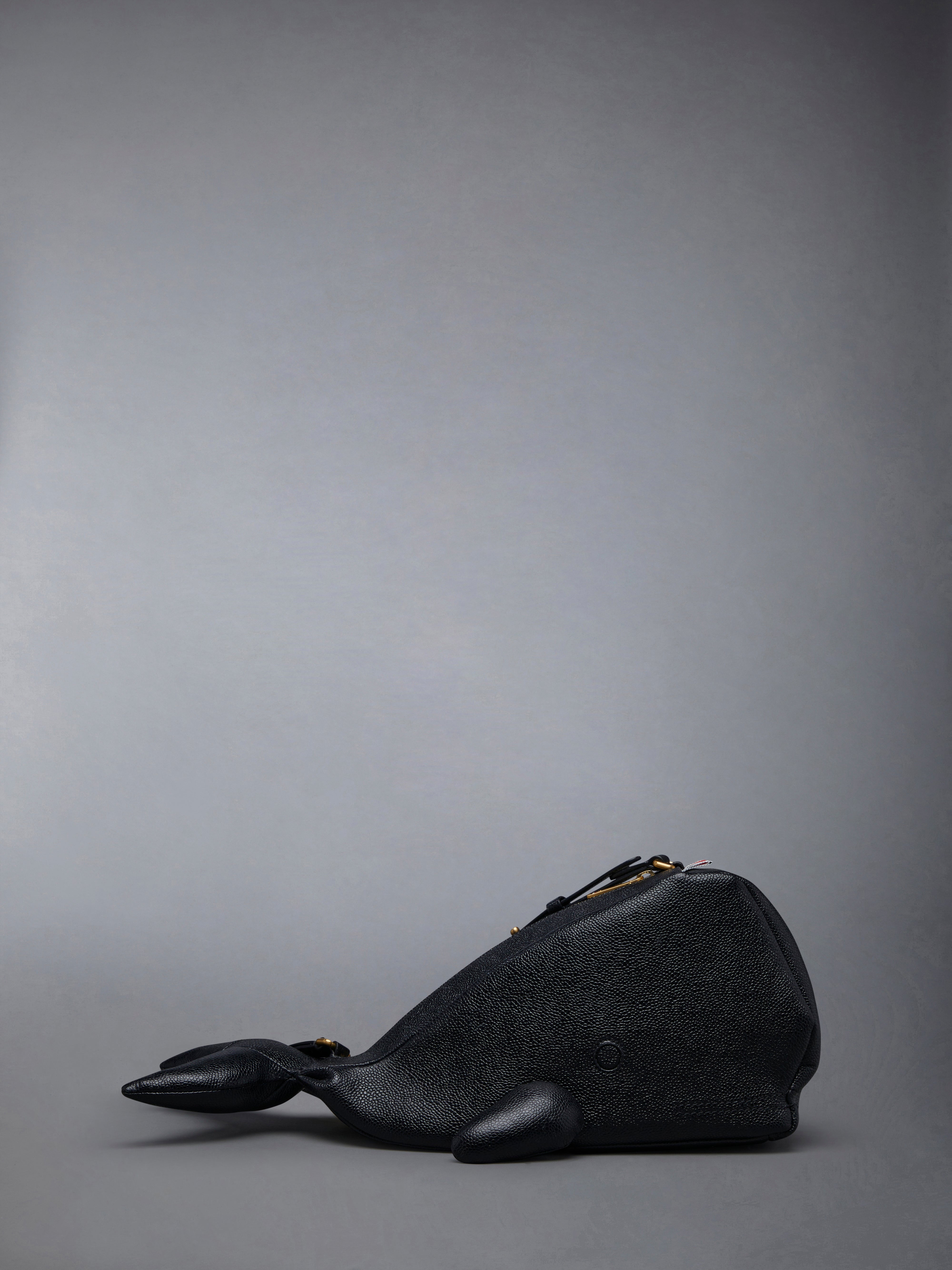 Whale Baguette Bag in Pebble Grain - 3