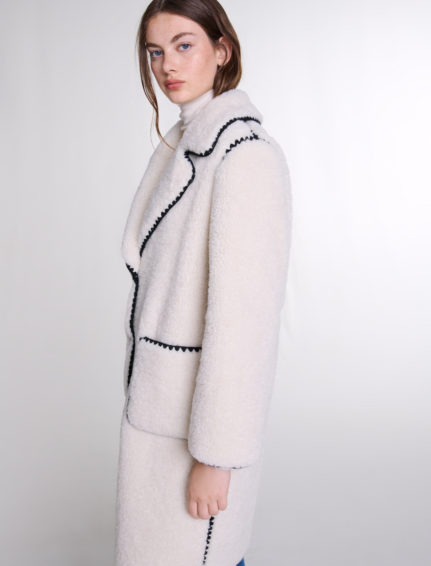 Mid-length fleece coat - 8