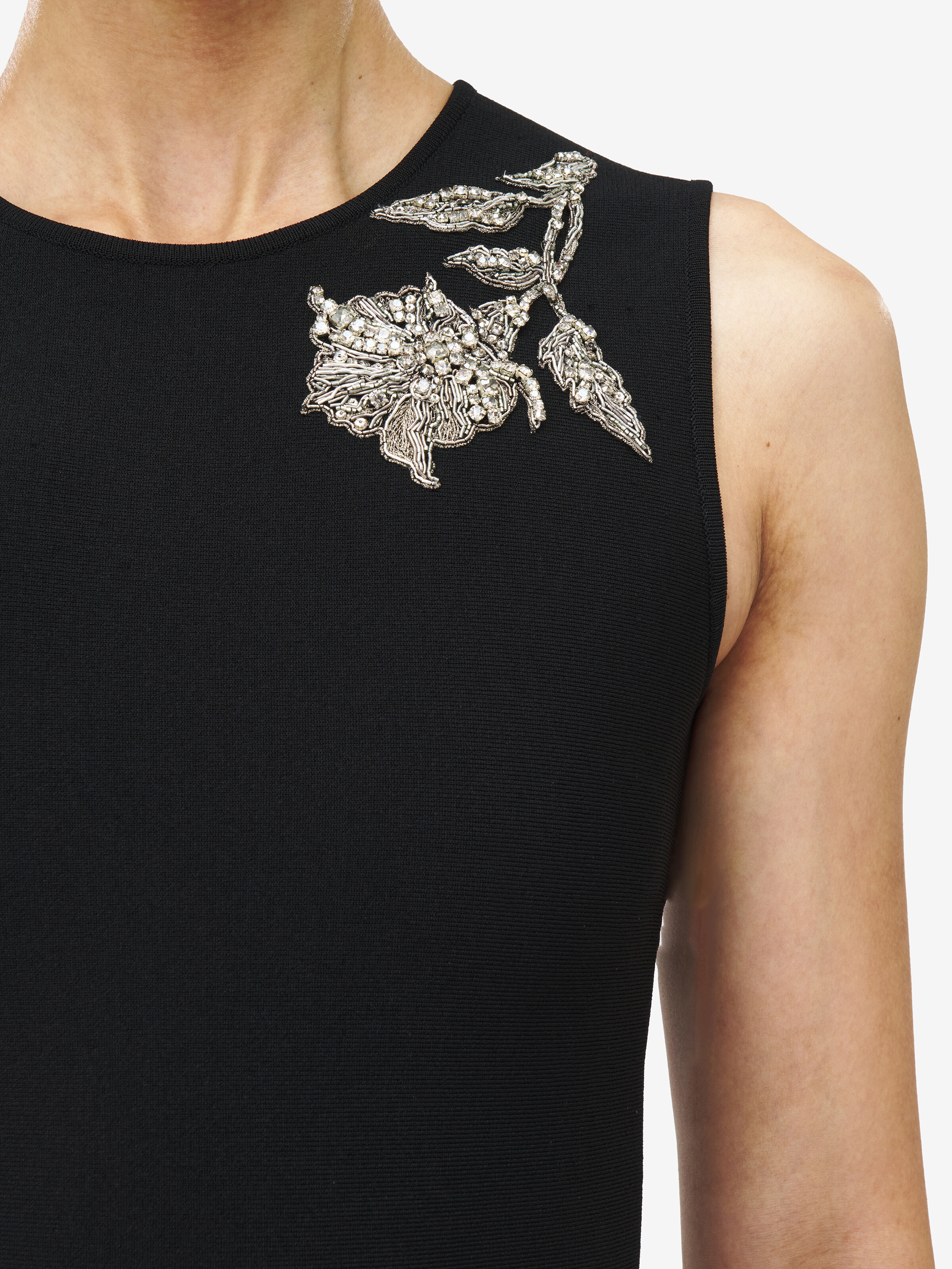 Banshee Embroidery Knitted Dress - 5