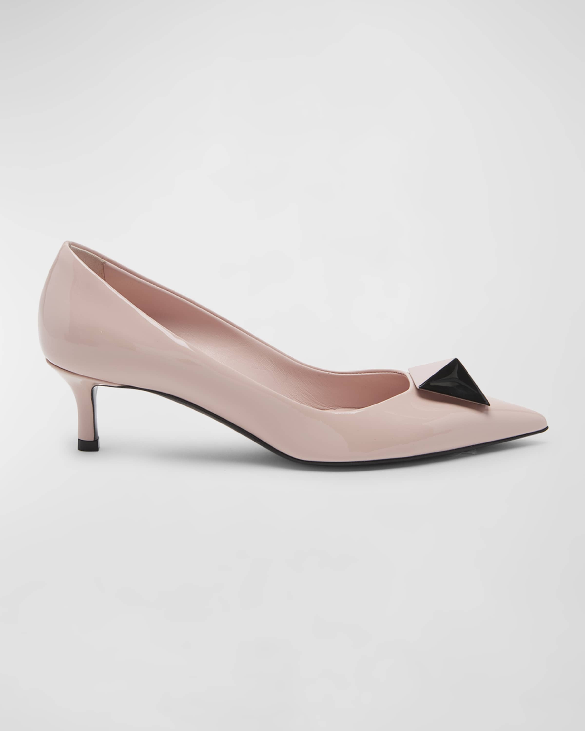 One Stud Calfskin Leather Pumps - 1