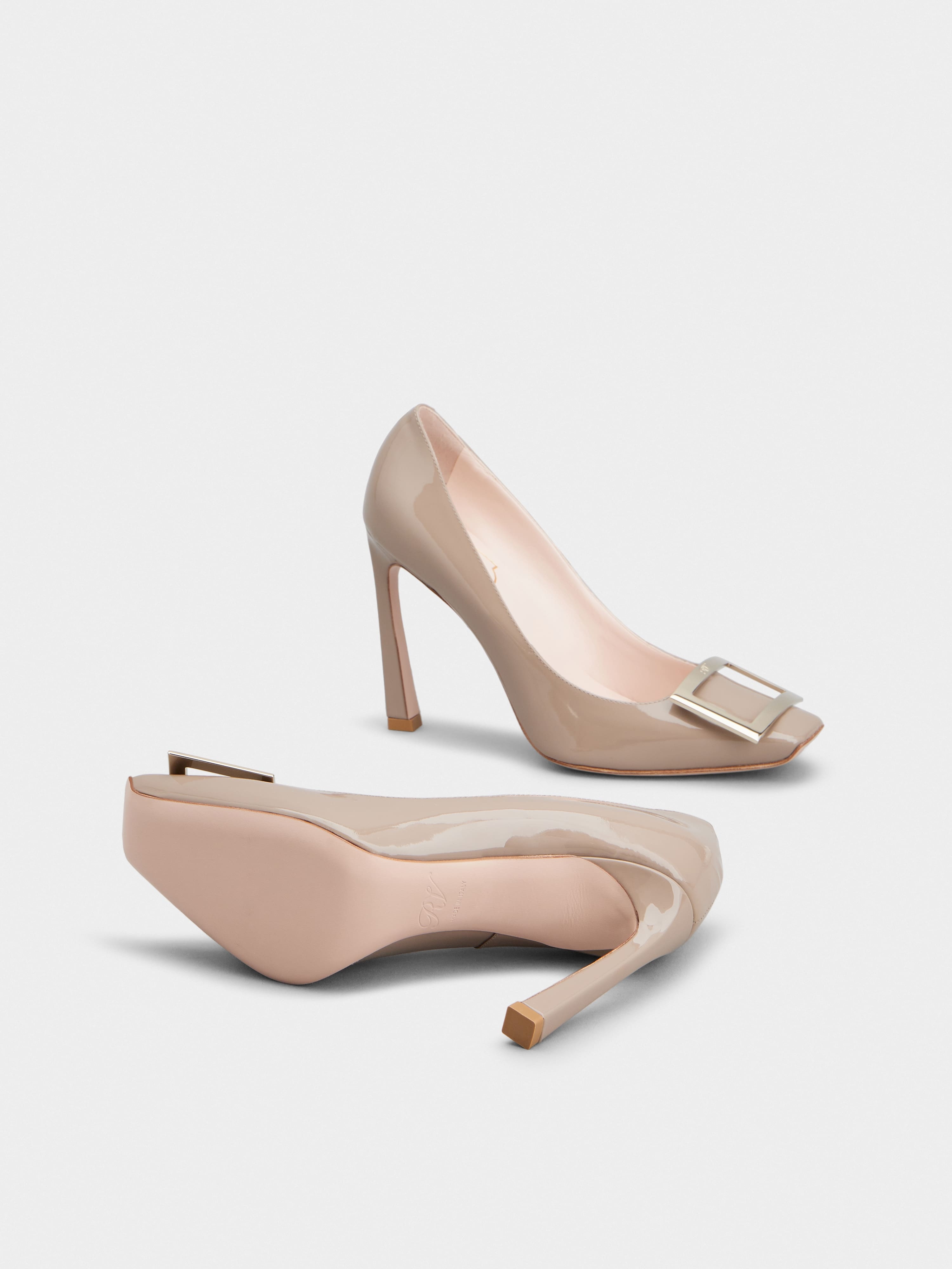 Belle Vivier Trompette Pumps in Patent Leather - 6