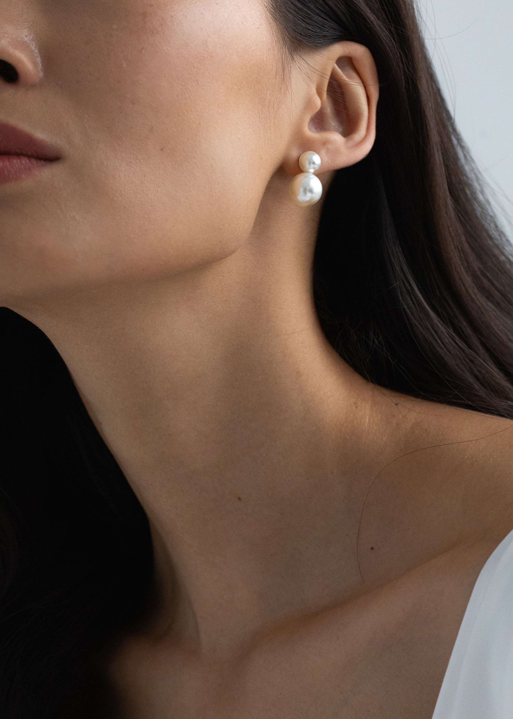 Iris Pearl Earrings - 6