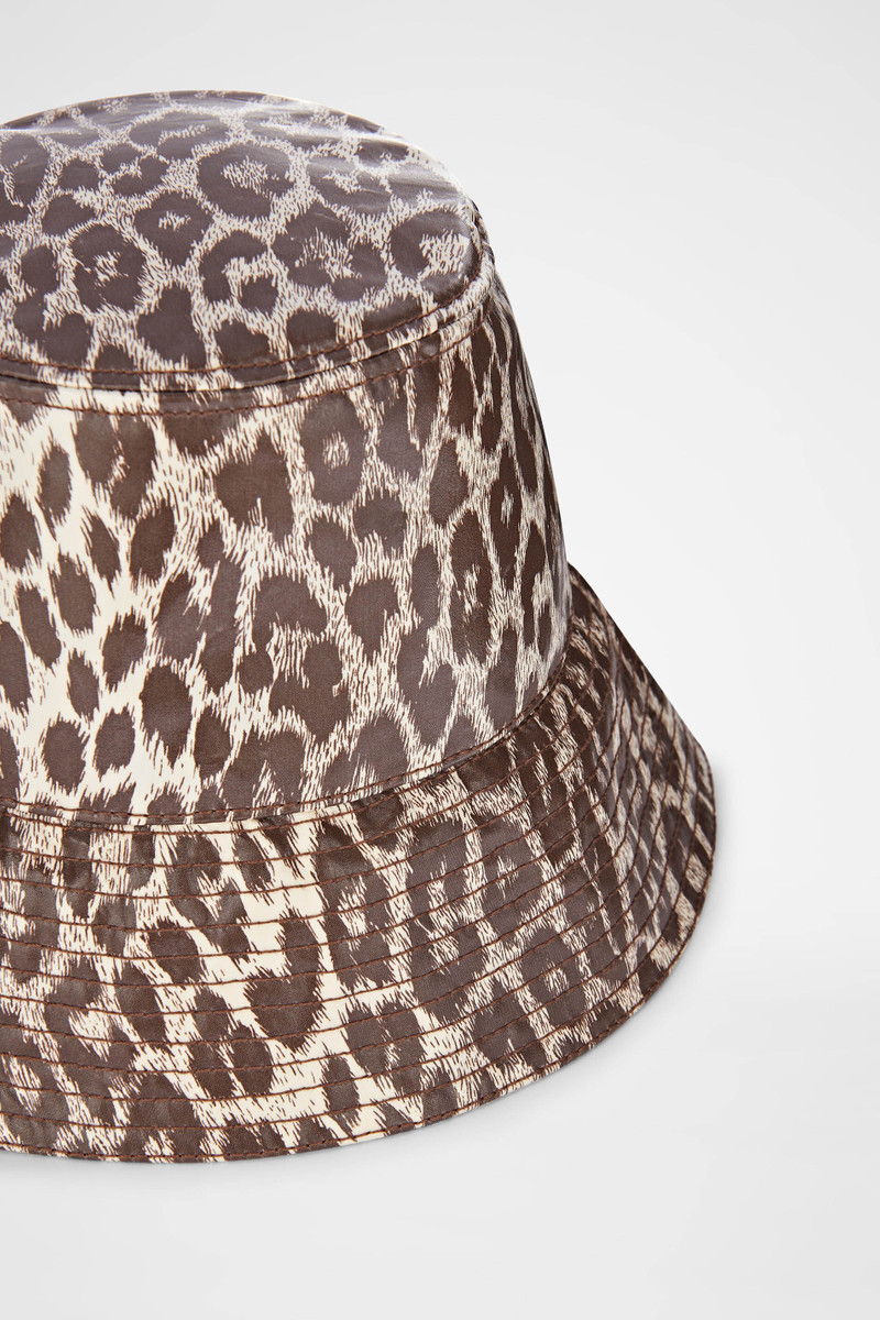 Jil Sander Hat outlook