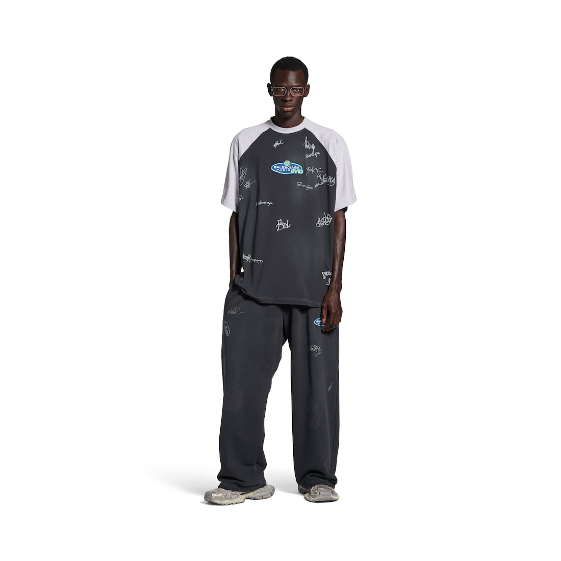 Men's Banana Baggy Pants in Black - 2