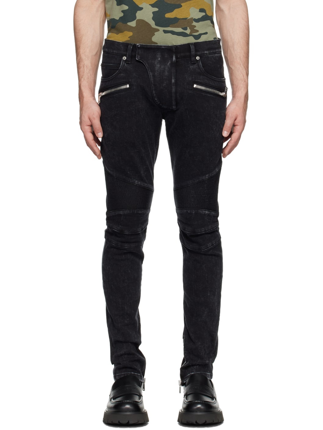 Black Slim-Fit Jeans - 1