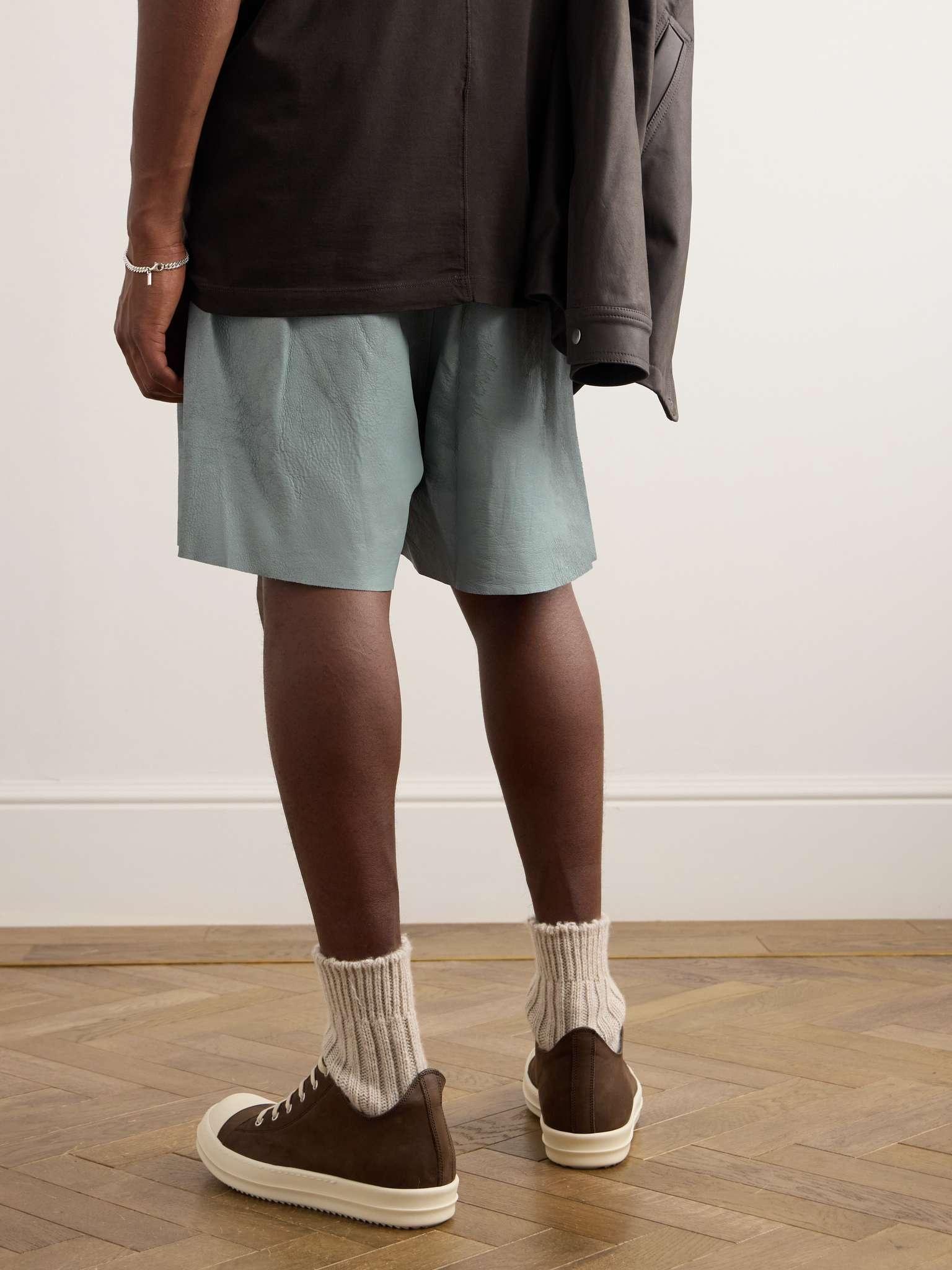 Straight-Leg Blistered-Suede Drawstring Shorts - 4