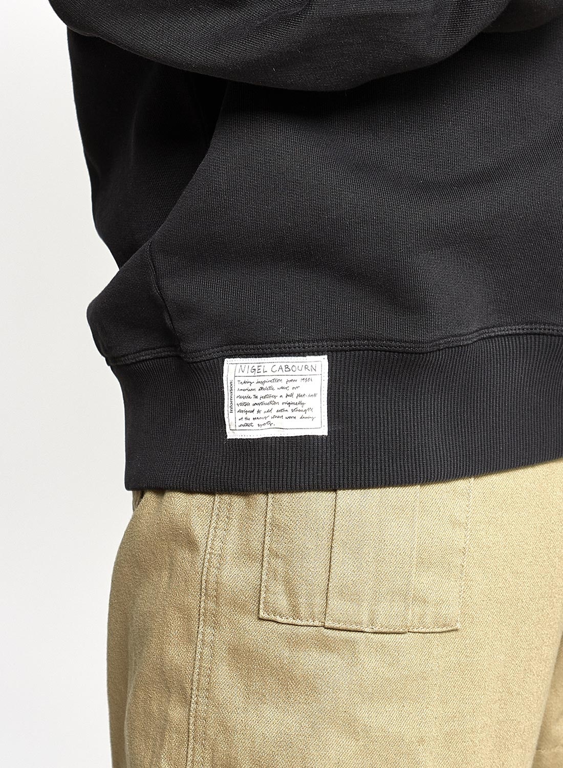 Embroidered Arrow Crew Sweatshirt in Black - 7