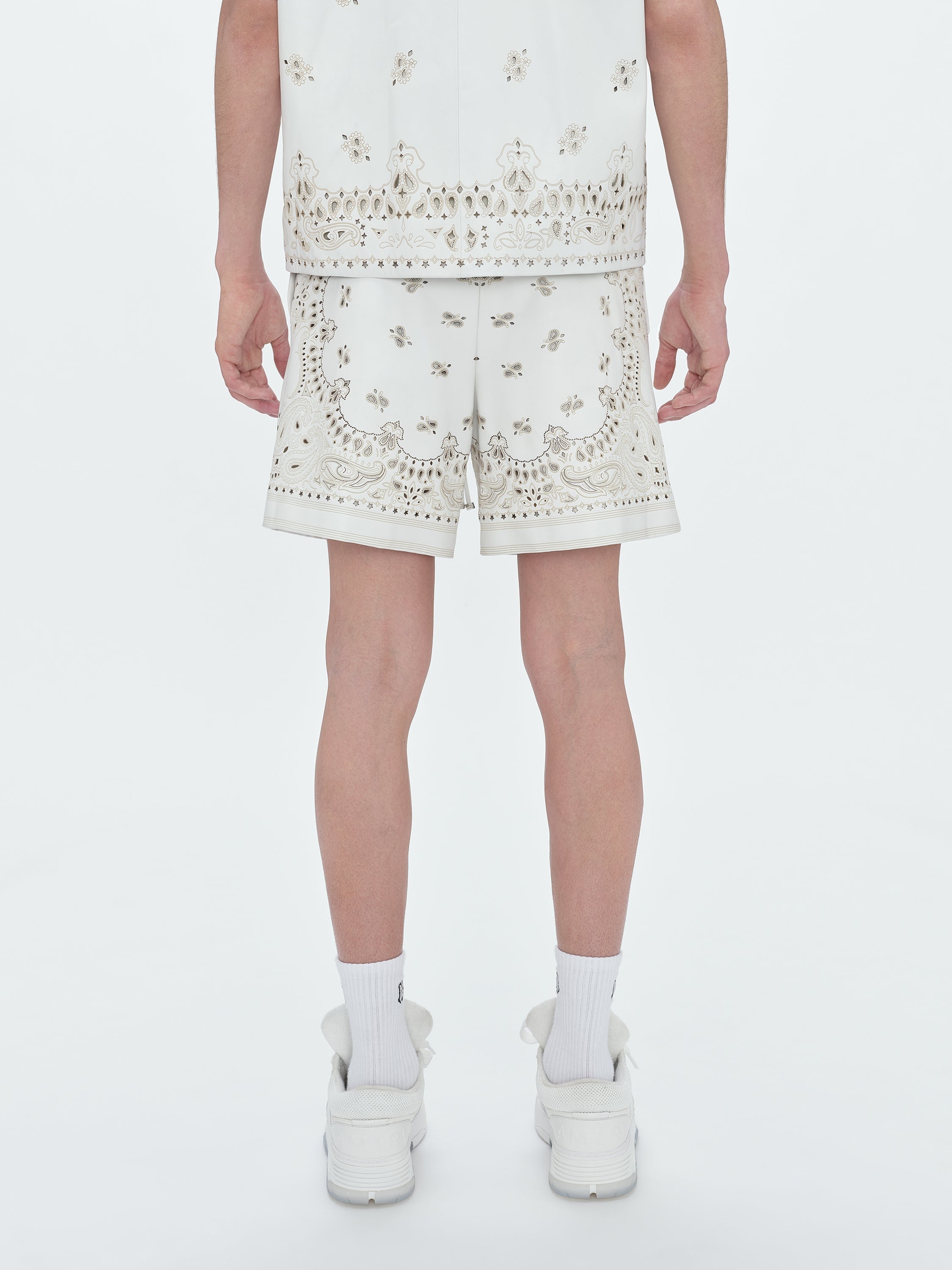 LEATHER BANDANA SHORT - 5