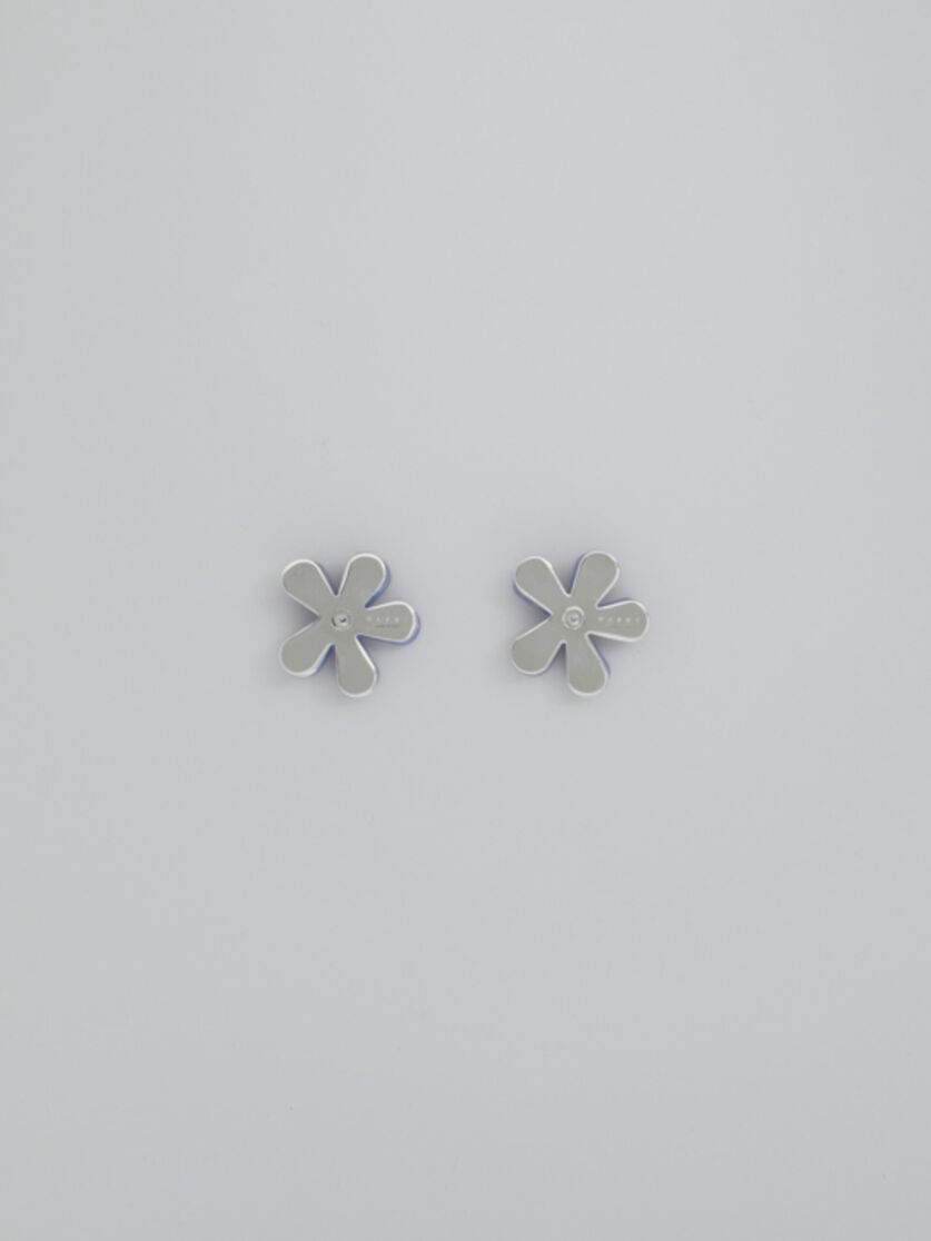 INDIGO ENAMELED METAL FLOWER POP EARRINGS - 2
