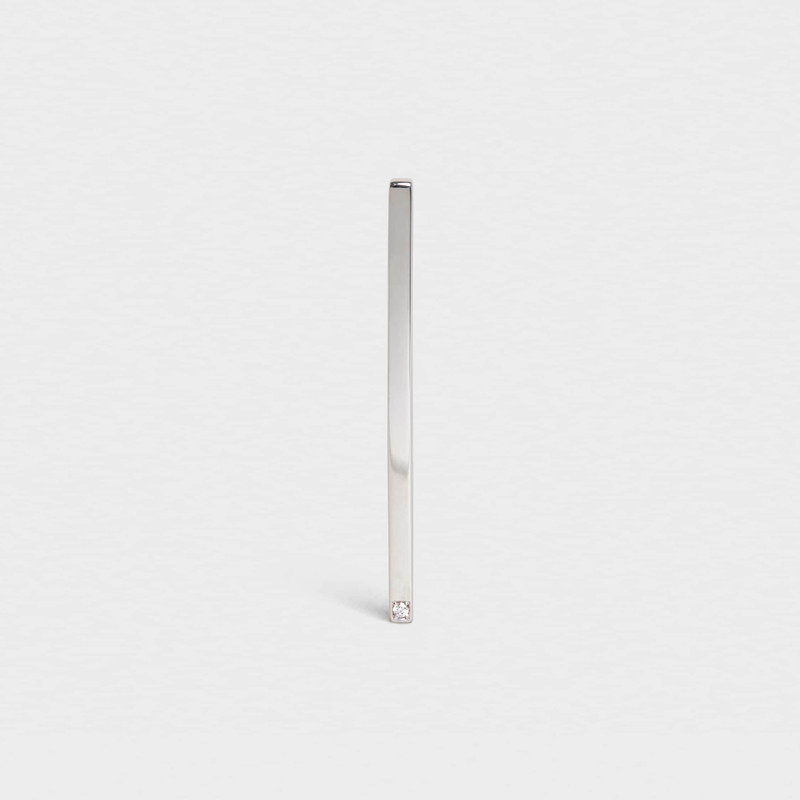 Celine Sentimental Straight Earring in White Gold and Diamond 1