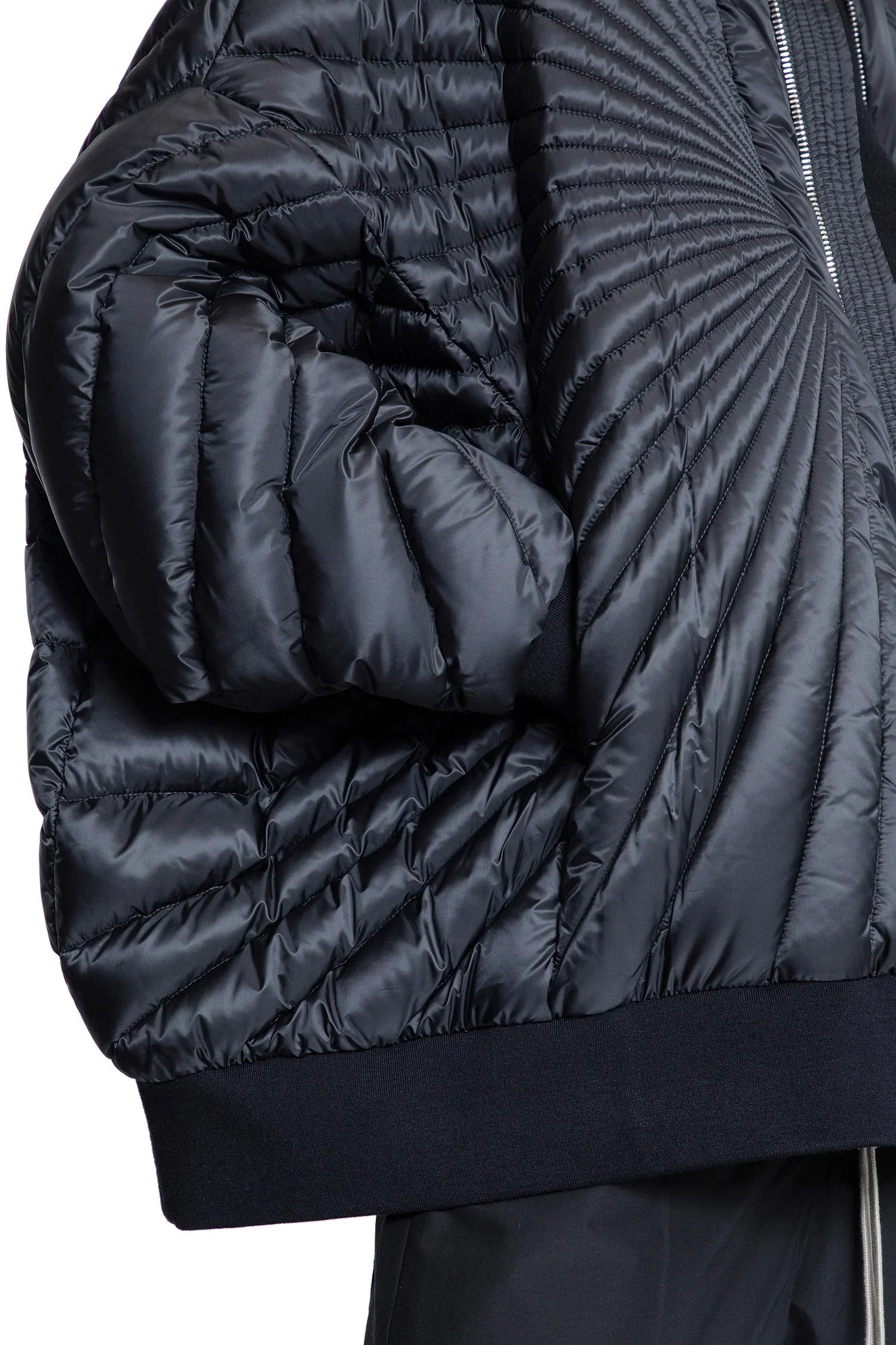 Moncler-Collaboration-Radiance-Peter-Jacket - 4