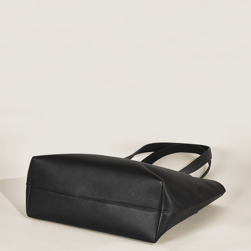 SARTORIAL ENVELOPE TOTE 6