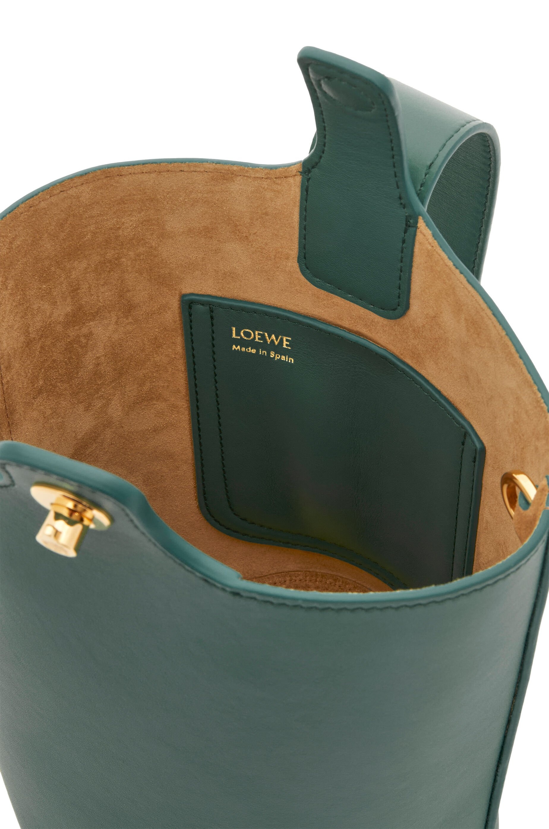 Mini Pebble bucket in smooth calfskin - 5