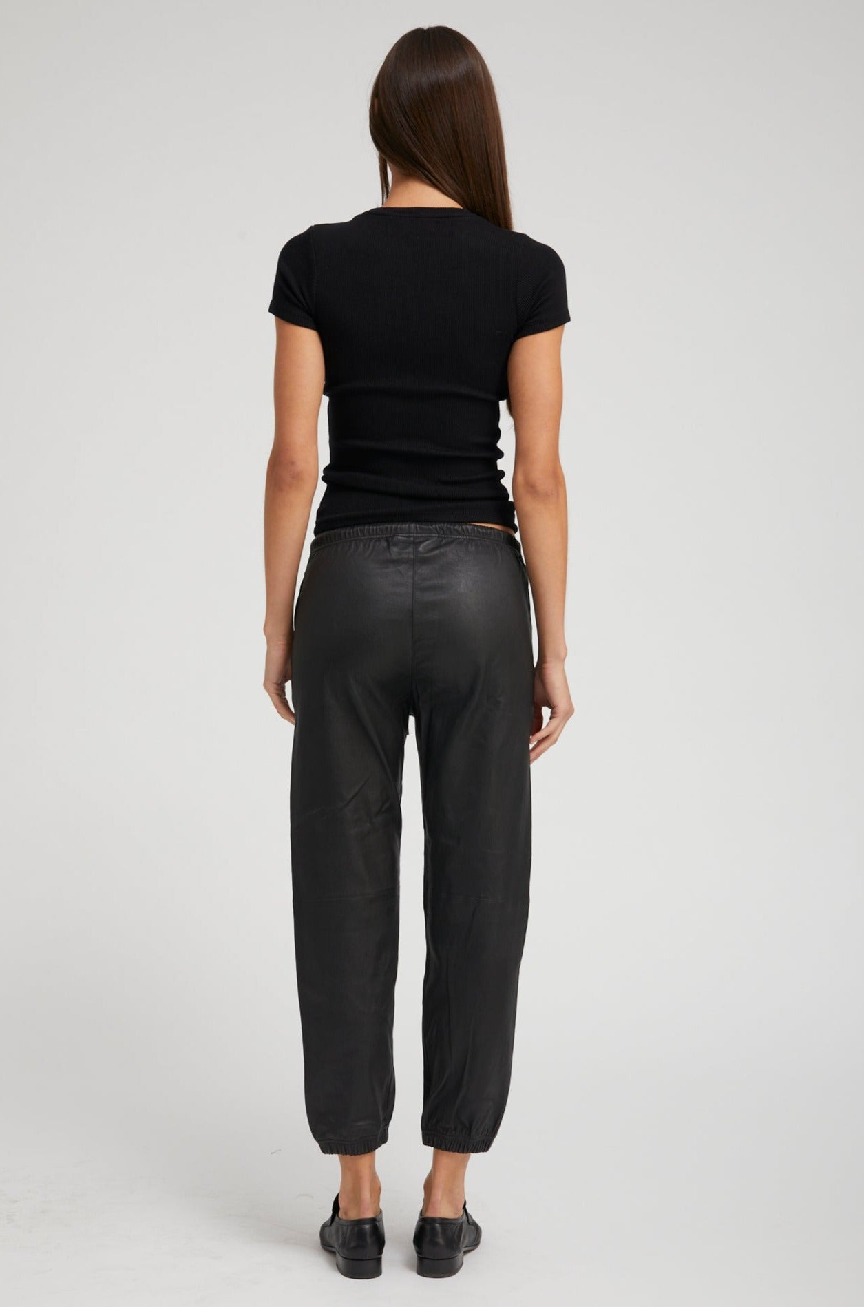 BLACK LEATHER SWEATPANTS - 5