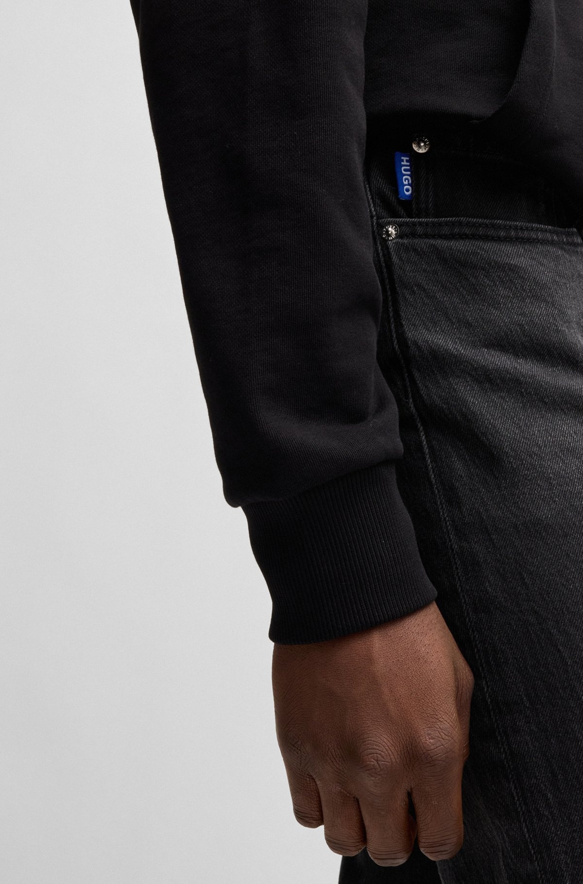 SLIM-FIT JEANS IN BLACK STRETCH DENIM - 5