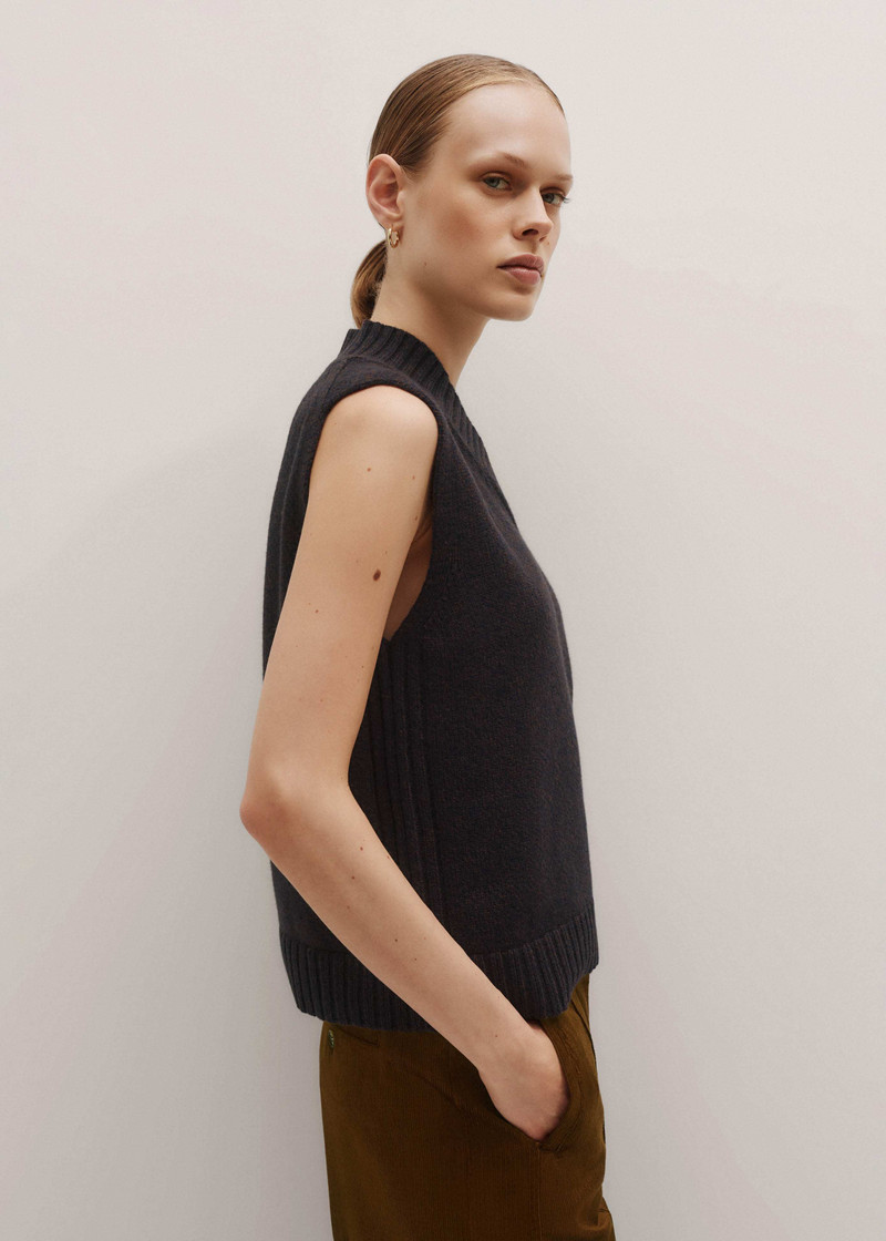 Mouliné Knit Sweater Vest 5