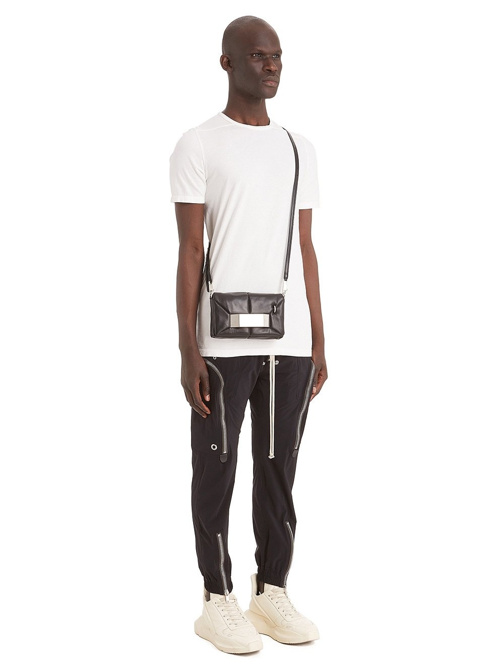 BAG - 8