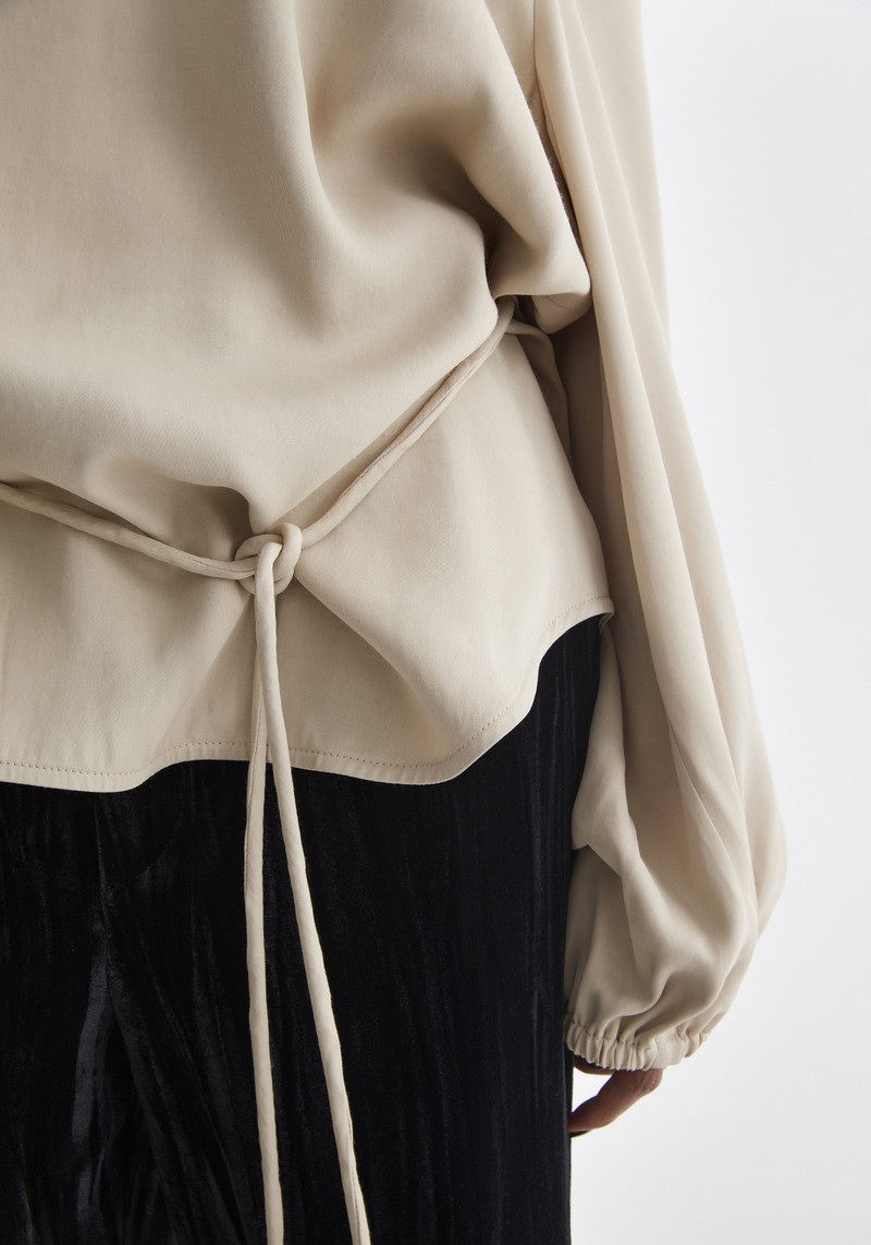 SORAYA Tie detail satin top 4