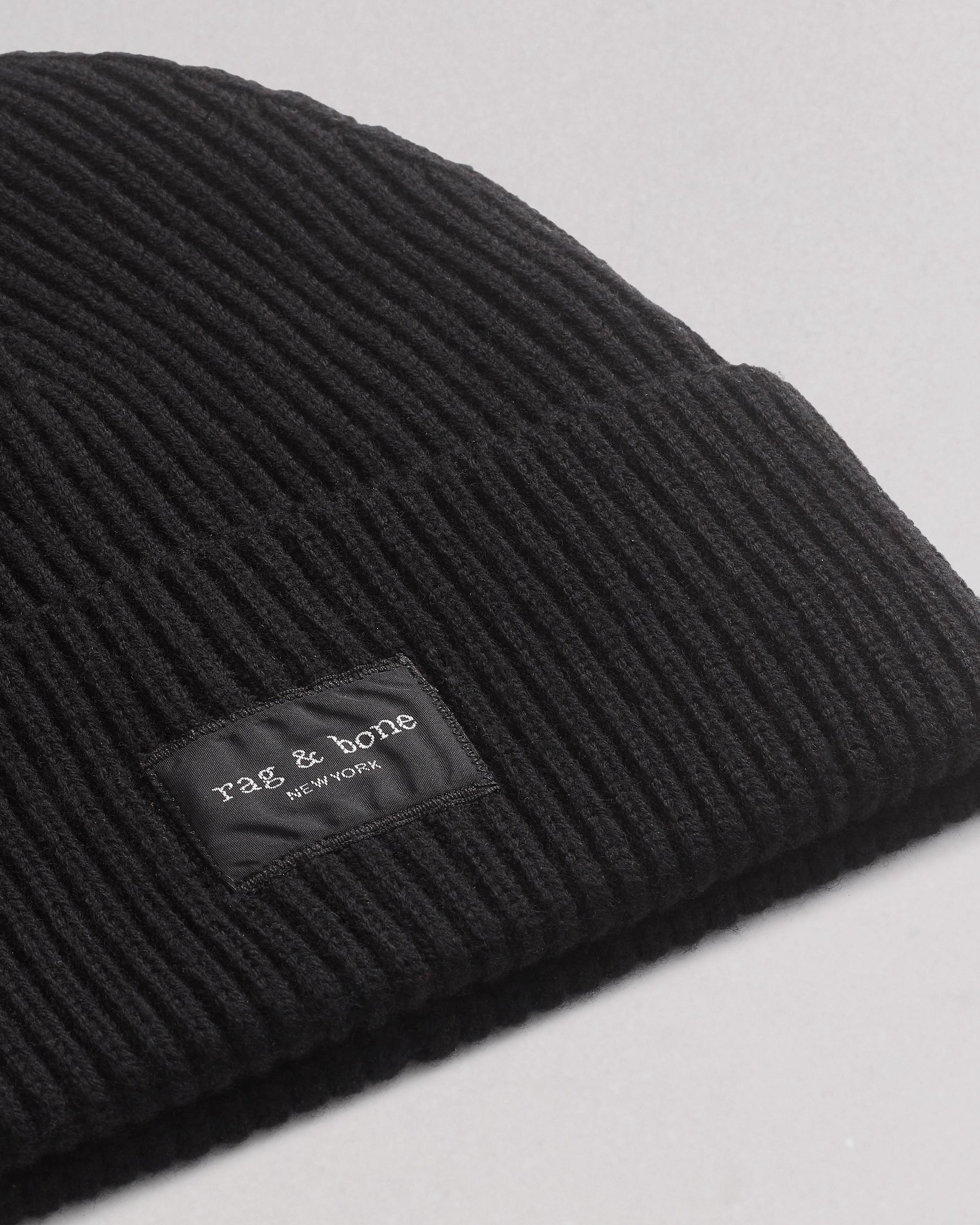 Blake Beanie
Wool Hat - 3