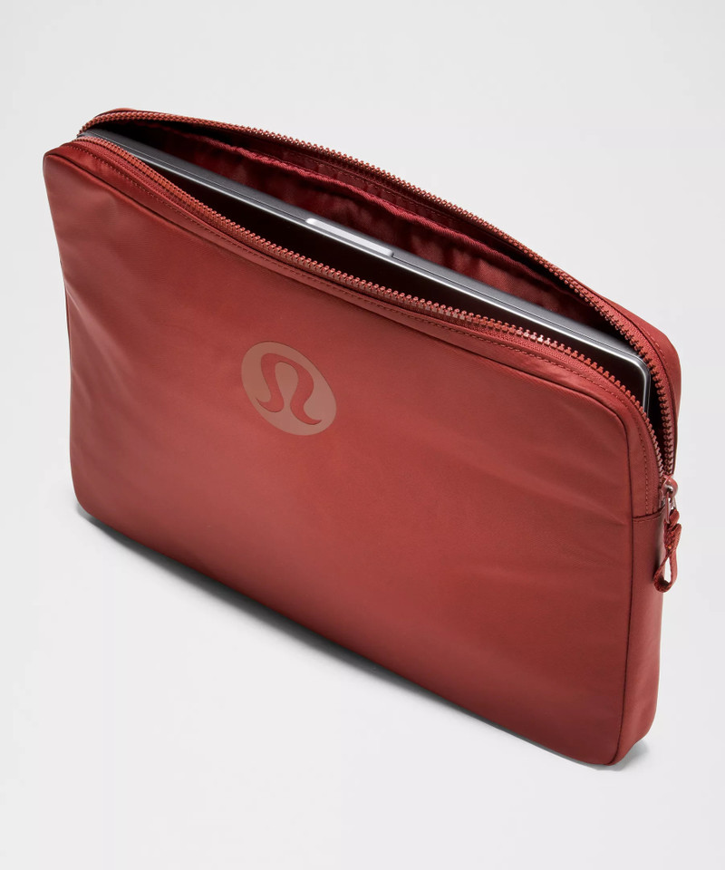 New Crew Laptop Sleeve 3