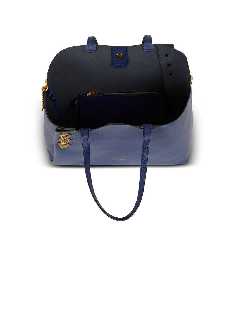 Emblème grained calfskin tote bag 7