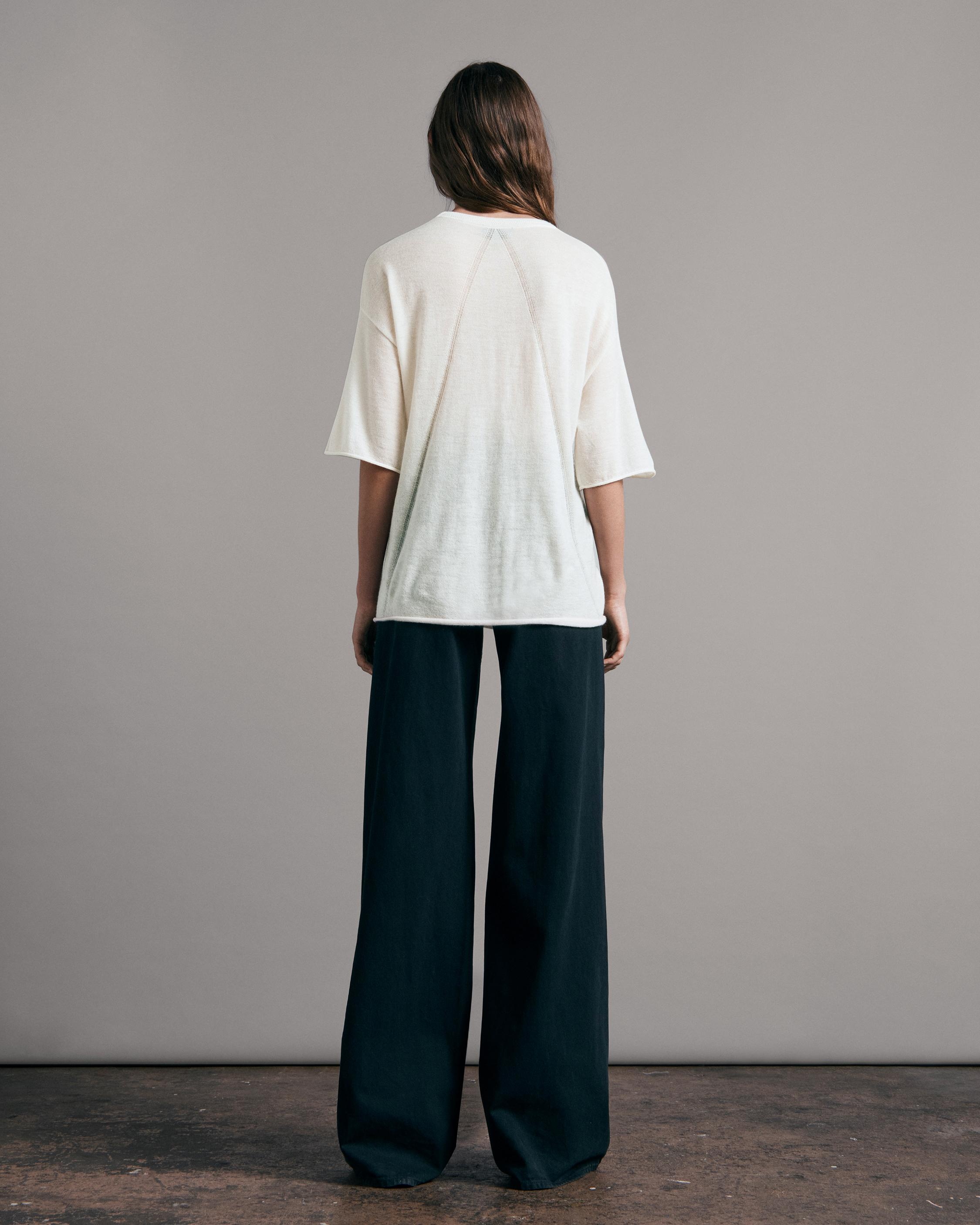 Mandee Cashmere Short Sleeve
Oversized Fit Sweater - 5