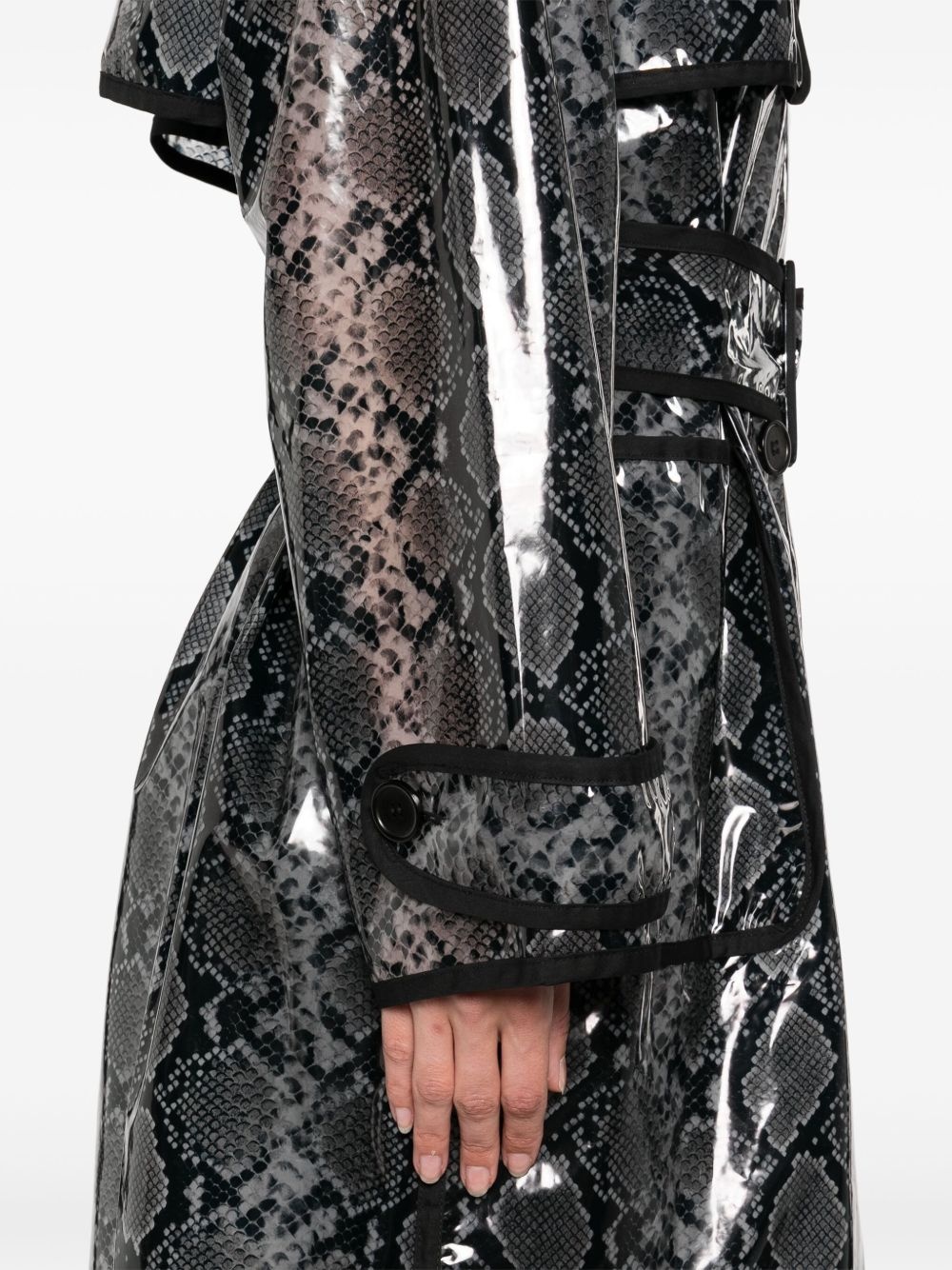 Promise raincoat - 5