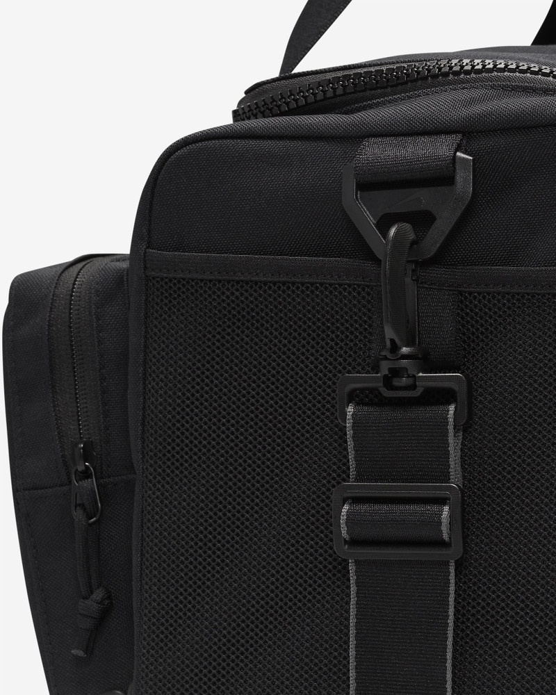 Nike Men's Utility Power Training Duffel Bag (Small 9