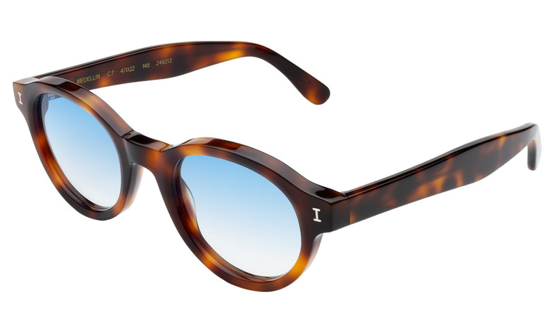 illesteva Medellin Sunglasses outlook