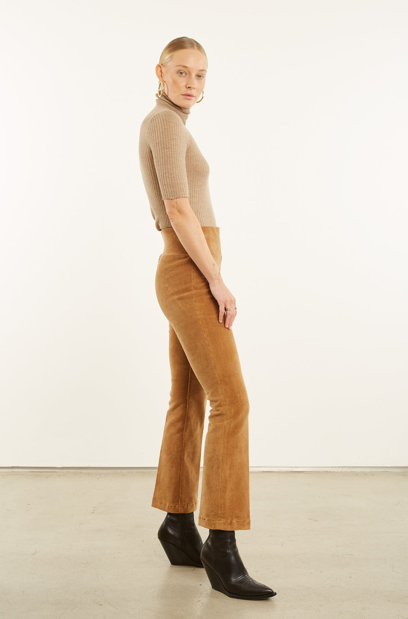CAMEL CORDUROY ANKLE FLARE PANTS - 2