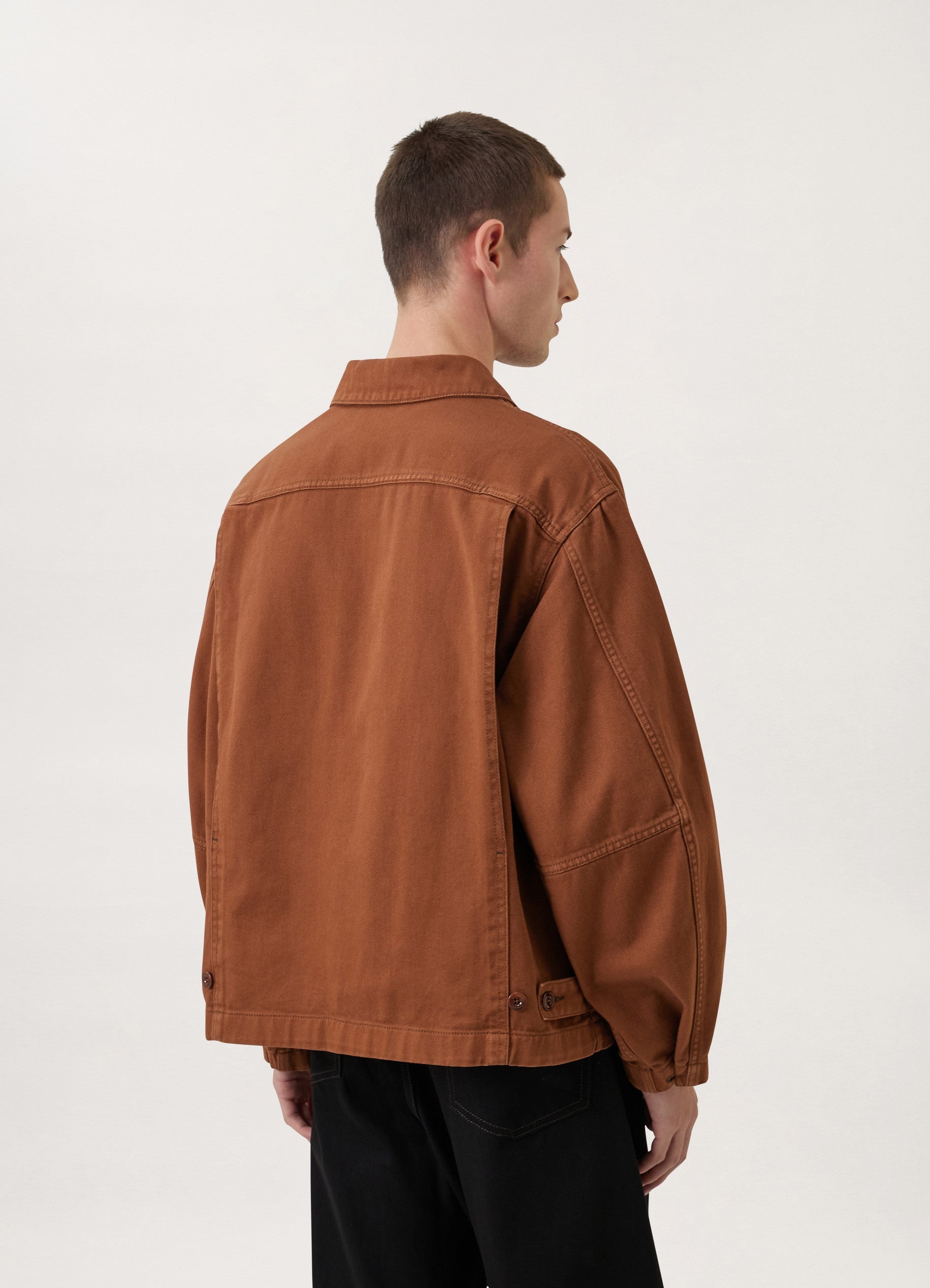 BOXY JACKET
GARMENT DYED DENIM - 9