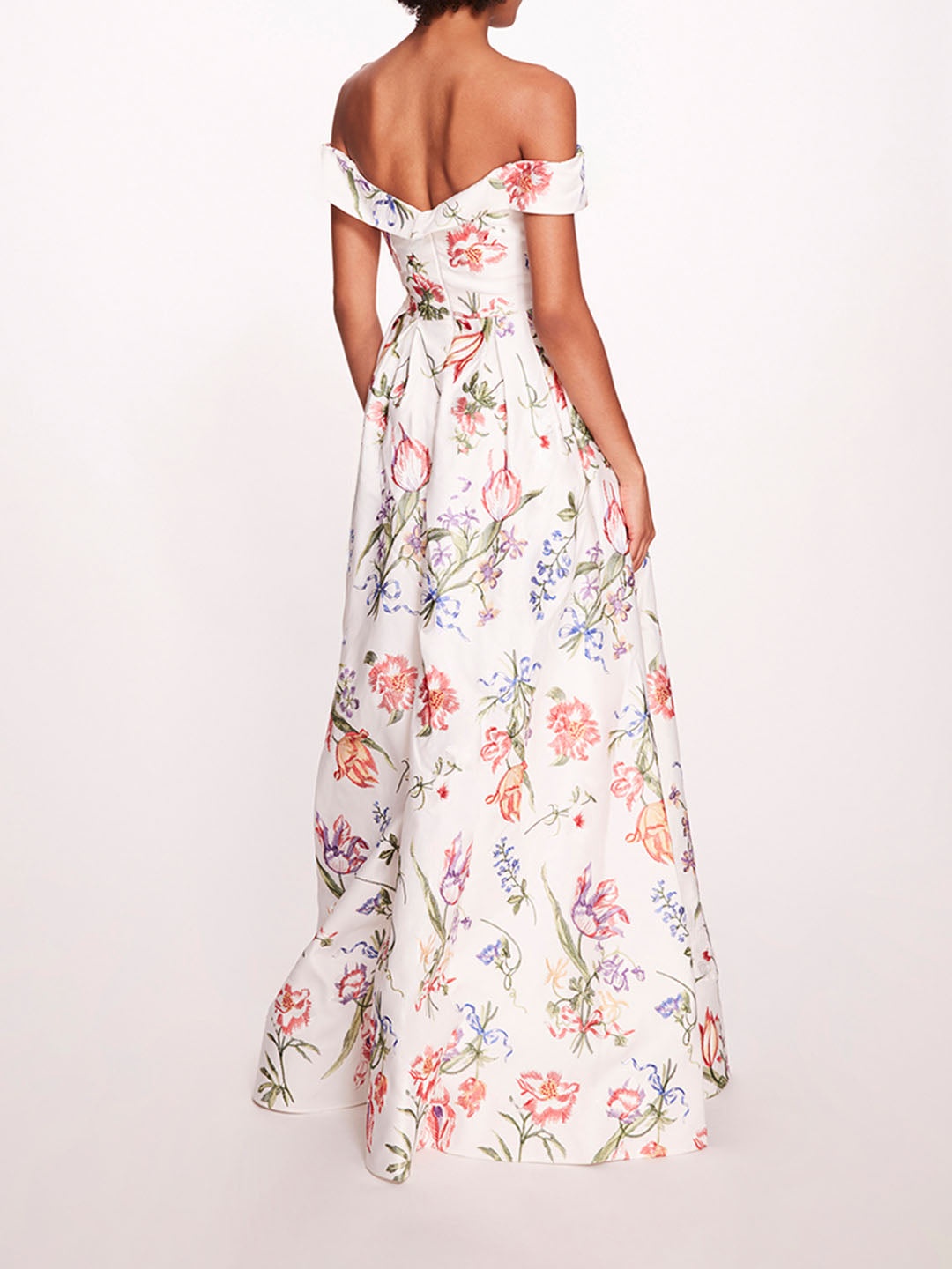 ALEX GOWN - 2