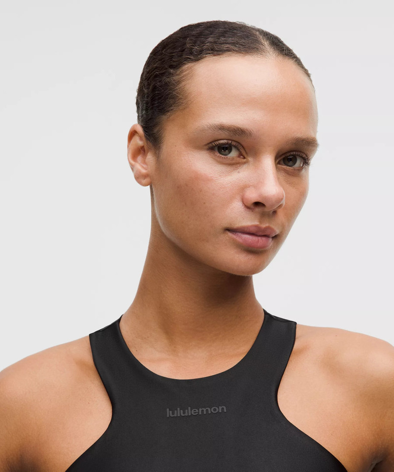Satin Shine Tank Top Medium Support, B/C Cup *Wordmark 4