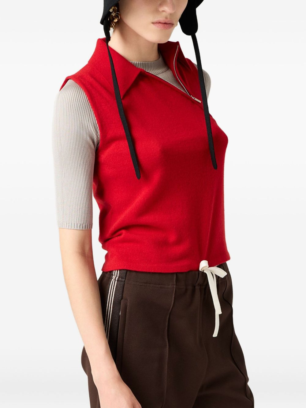 ribbed-collar zip-front sleeveless vest - 4