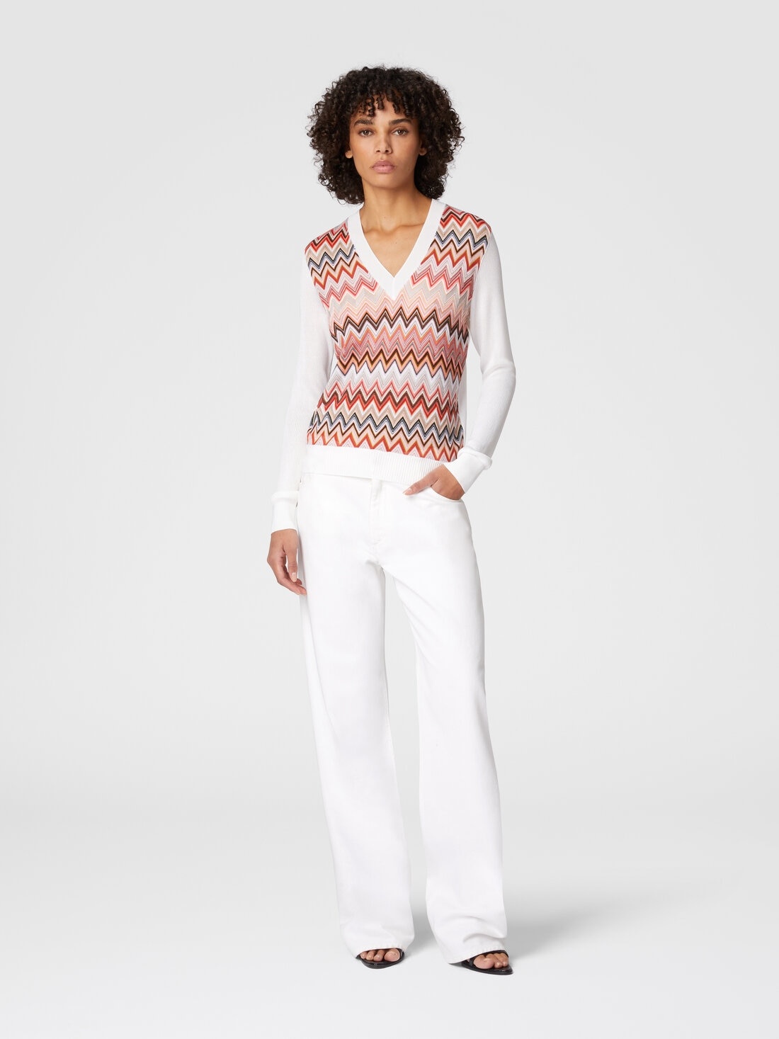 Viscose-blend sweaters with chevron insert and V-neck - 2