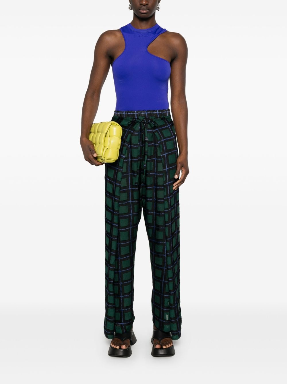 check-pattern straight trousers - 2