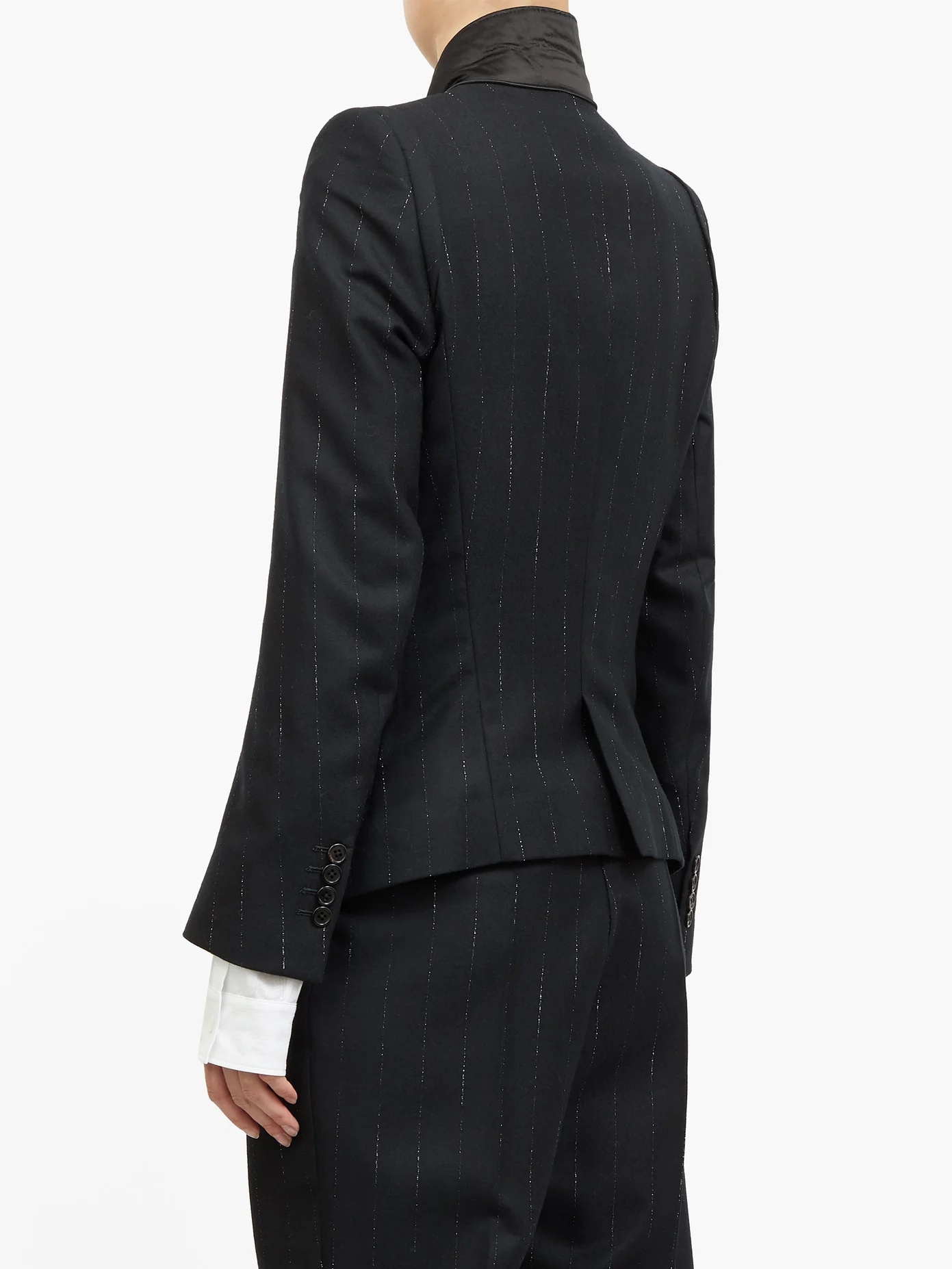 Button-lapel pinstriped wool-twill suit jacket - 5