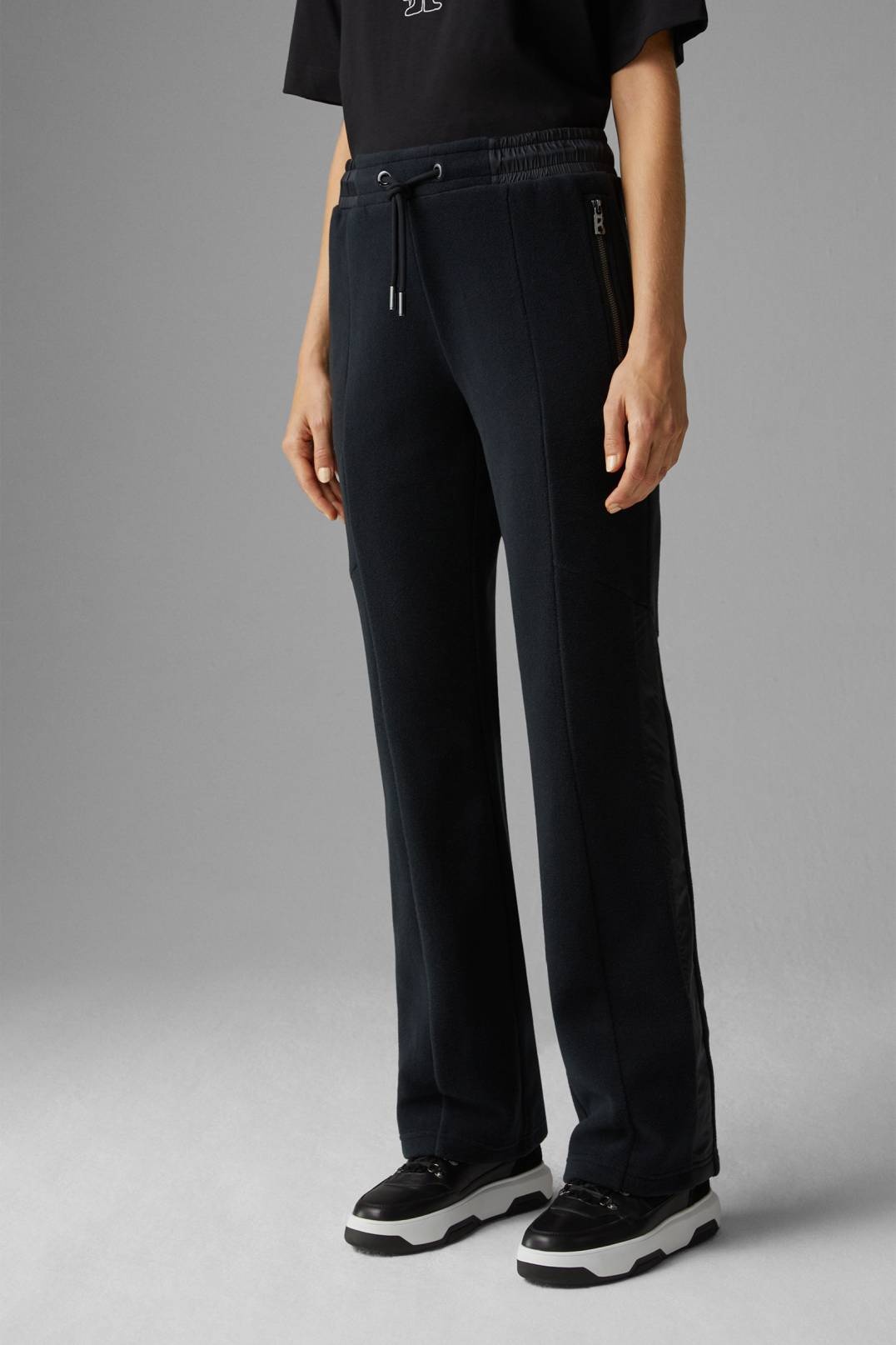 VERINA FLEECE JOGGING TROUSERS IN BLACK - 2