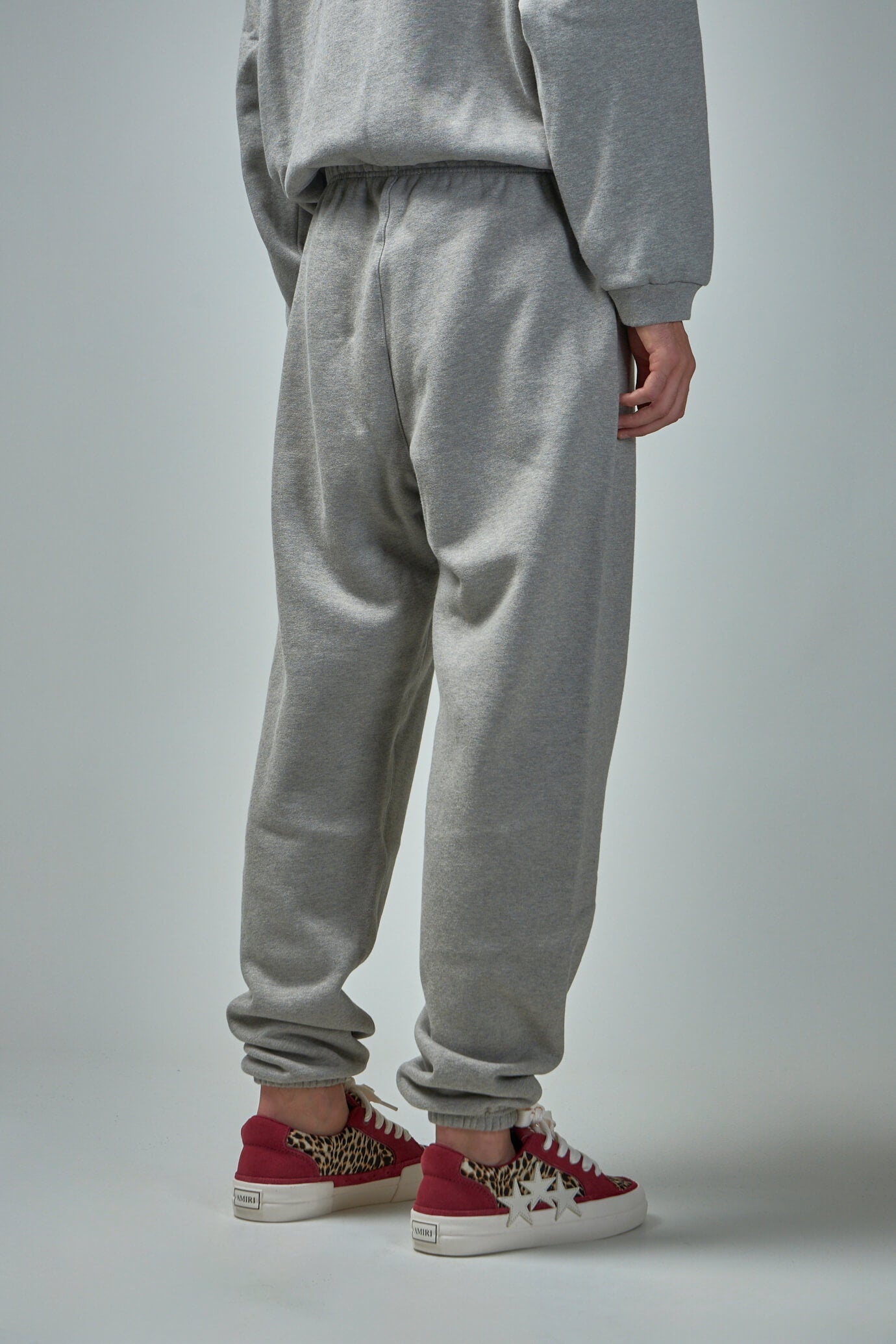 Fleece Essential Sweatpant - 3