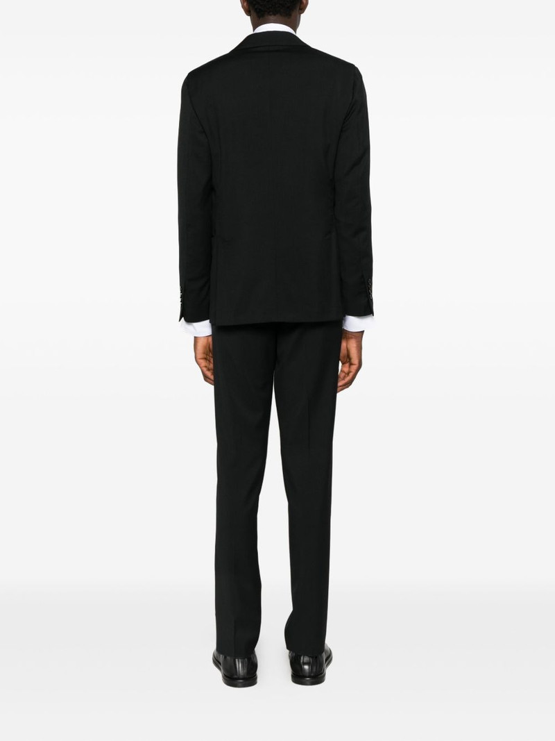 notched-lapel suit 3