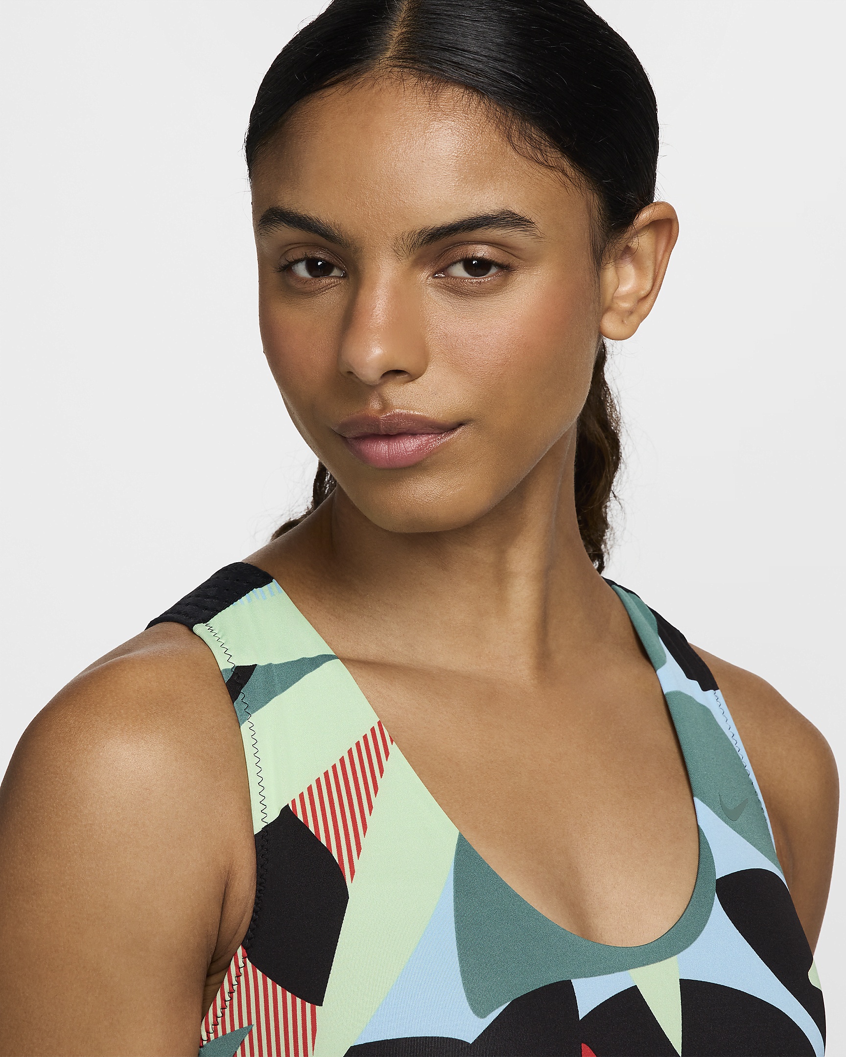 Nike Women's Swim Keyhole Back One-Piece Swimsuit - 3