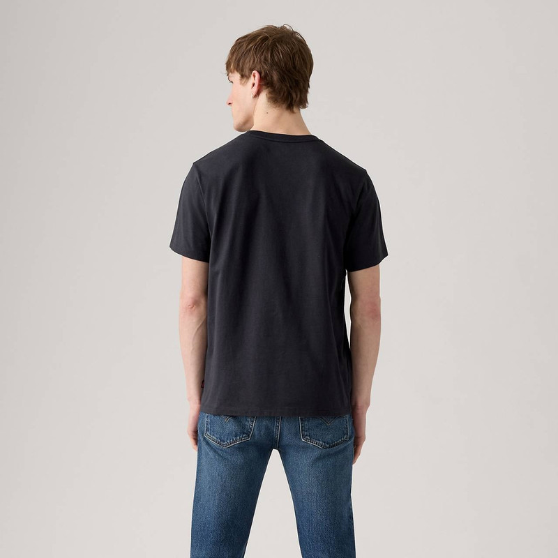 LEVI'S® PRIDE COMMUNITY TEE 4