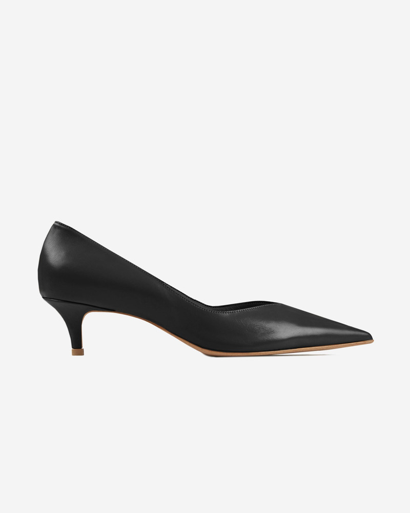 Leather pumps 1