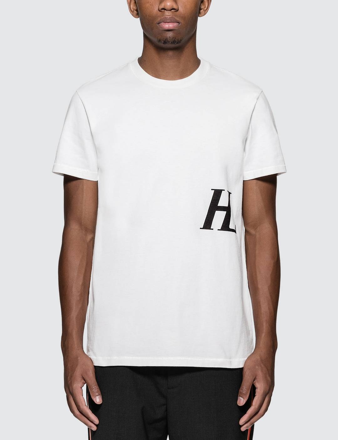 HL Chest Logo T-Shirt - 1