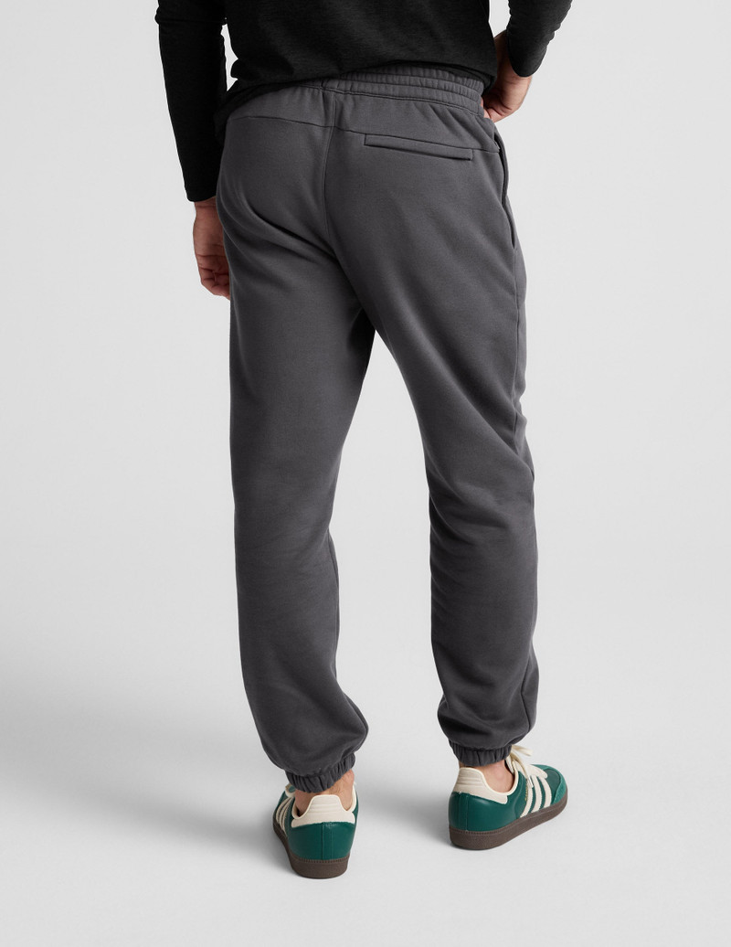 BEYOND YOGA LuxeFleece Classic Men's Jogger outlook