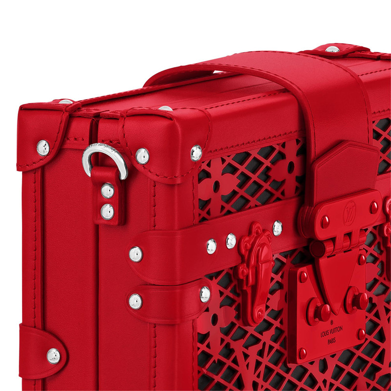 Louis Vuitton Petite Malle outlook