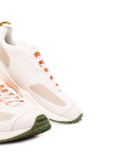 Reebok x Hypebae DMX Thrill sneakers outlook