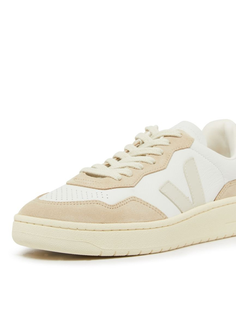 V-90 sneakers 5
