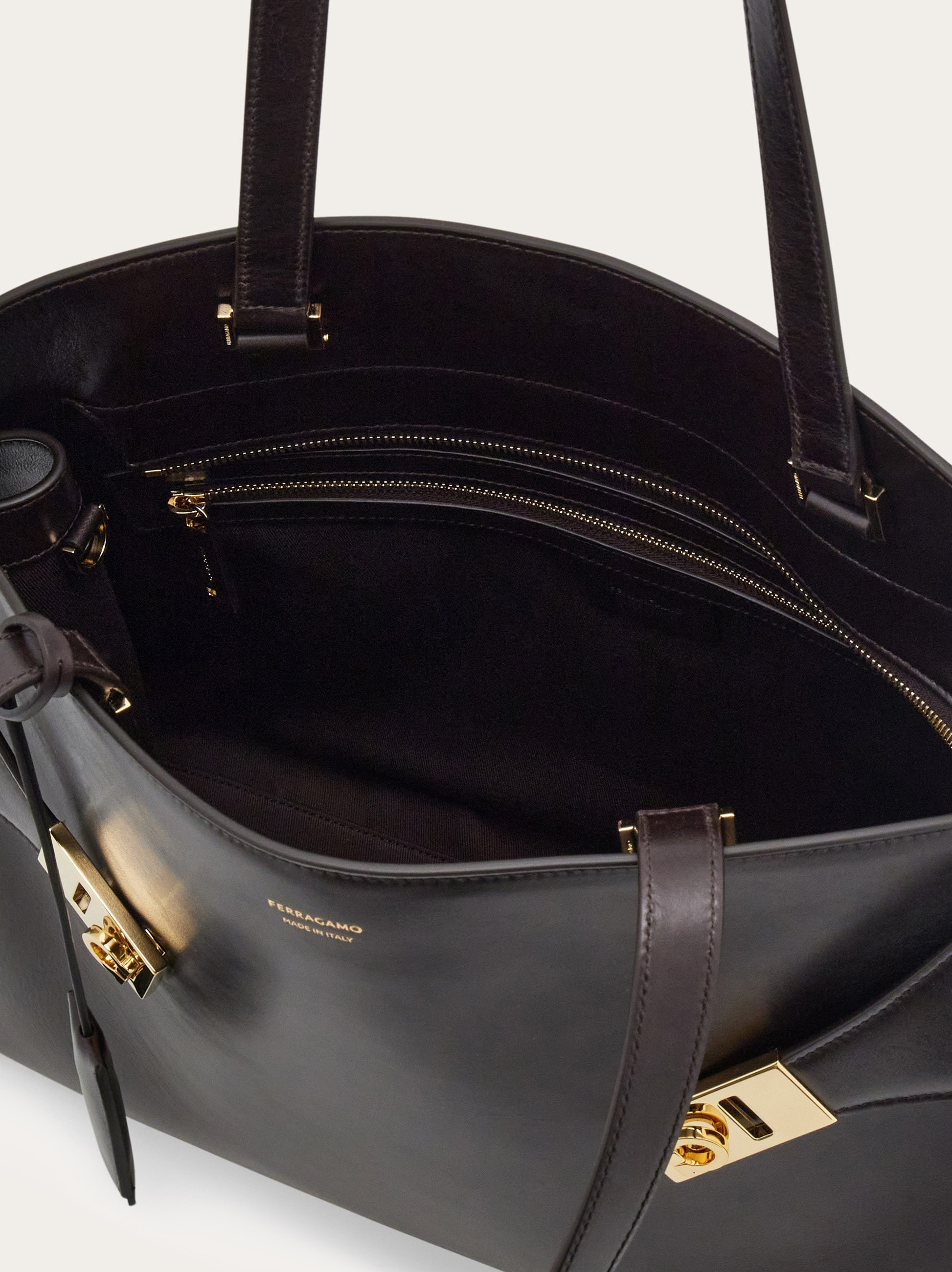 Hug shoulder bag - 6
