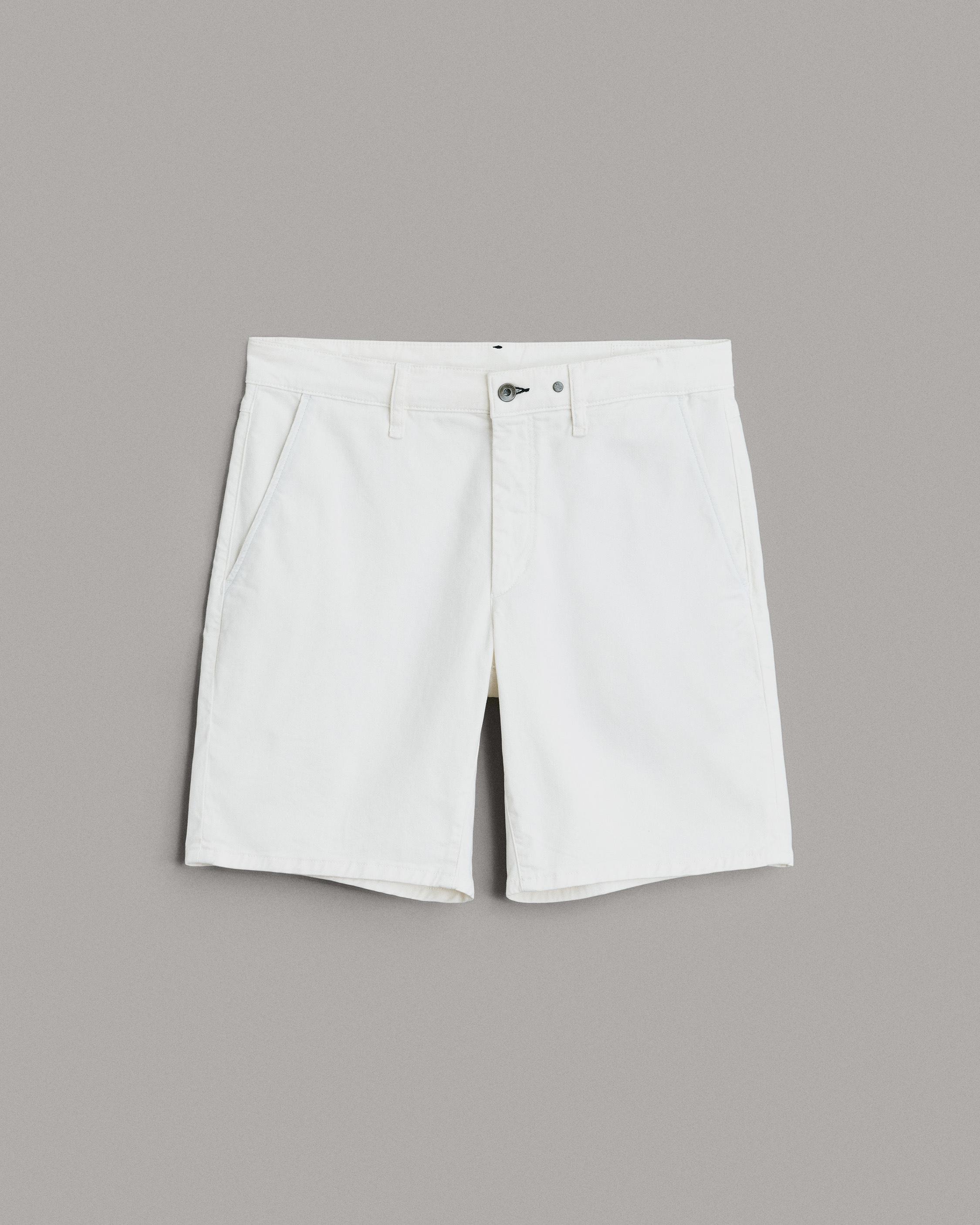 Perry Stretch Twill Short
Slim Fit Short - 1